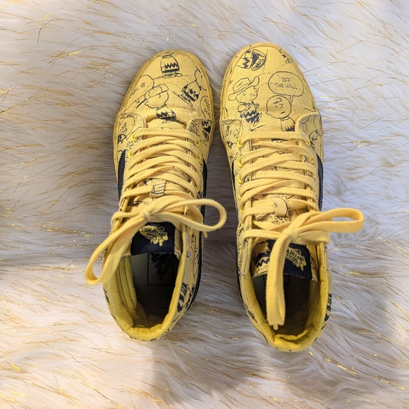Vans Peanuts Charlie Brown Sneakers Unisex - Picture 4 of 9